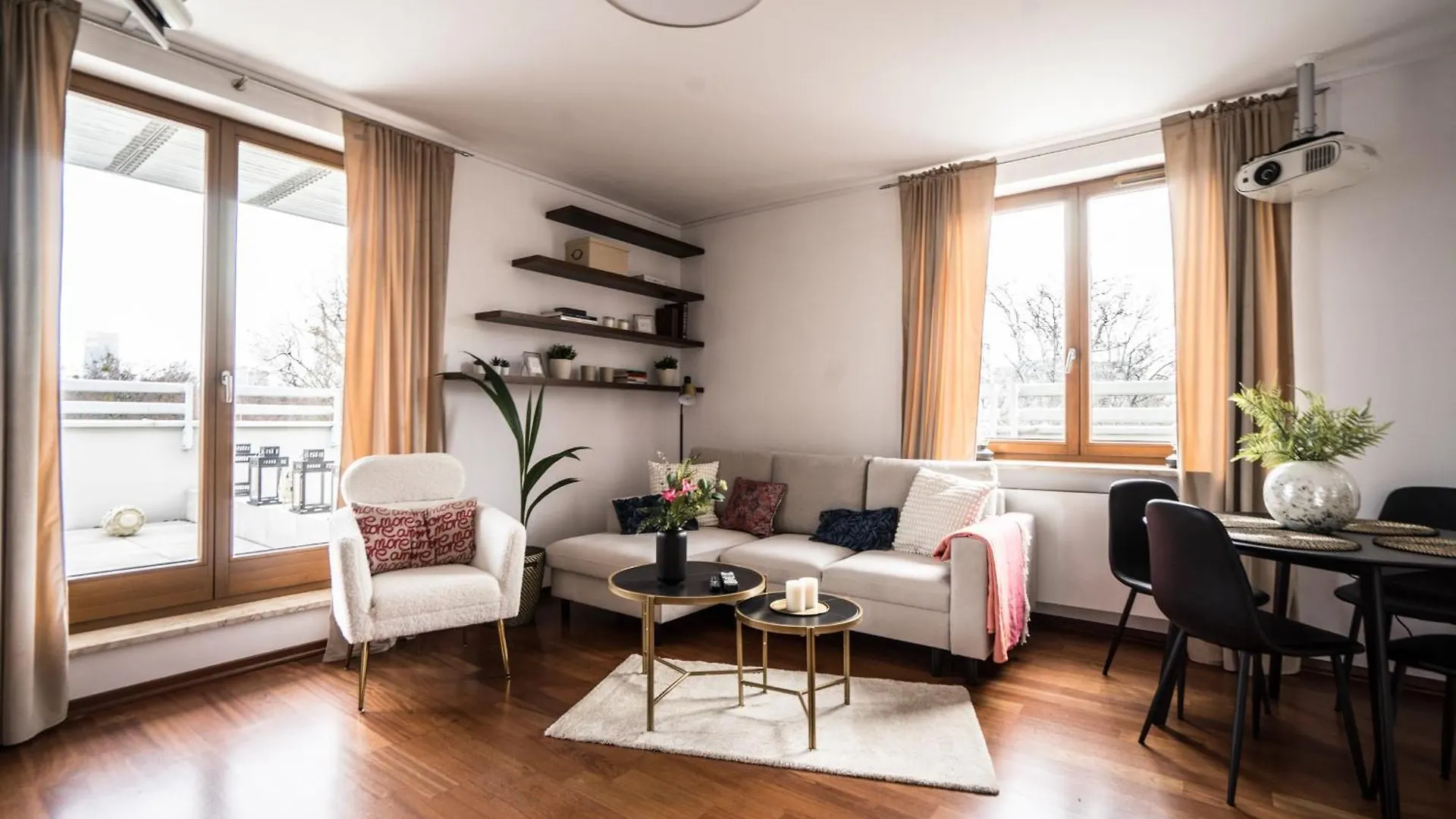 Old Town Heart XX - Bruna & Pola Mokotowskie Varsovia Apartamento