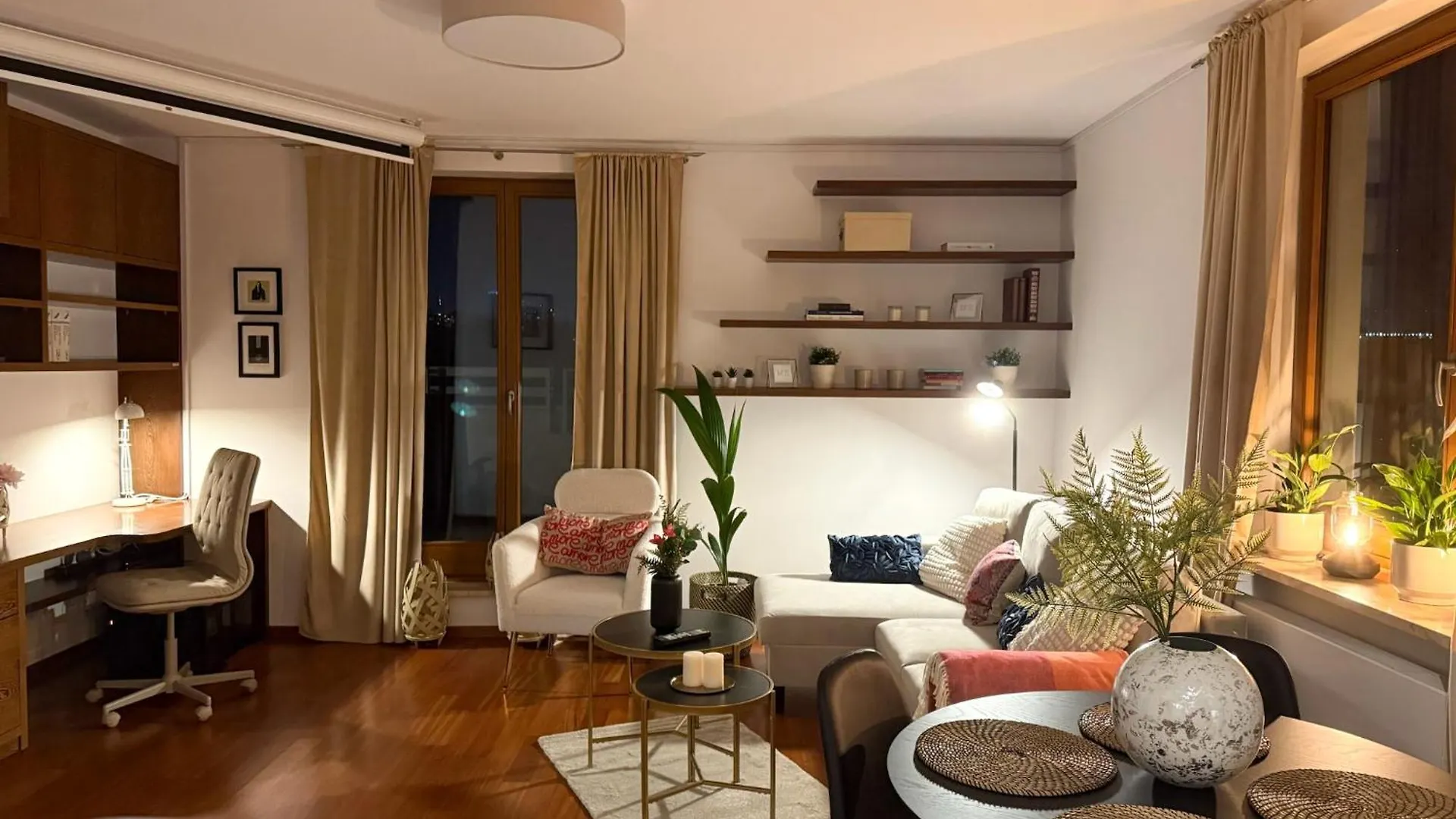 Apartment Old Town Heart XX - Bruna & Pola Mokotowskie Warsaw